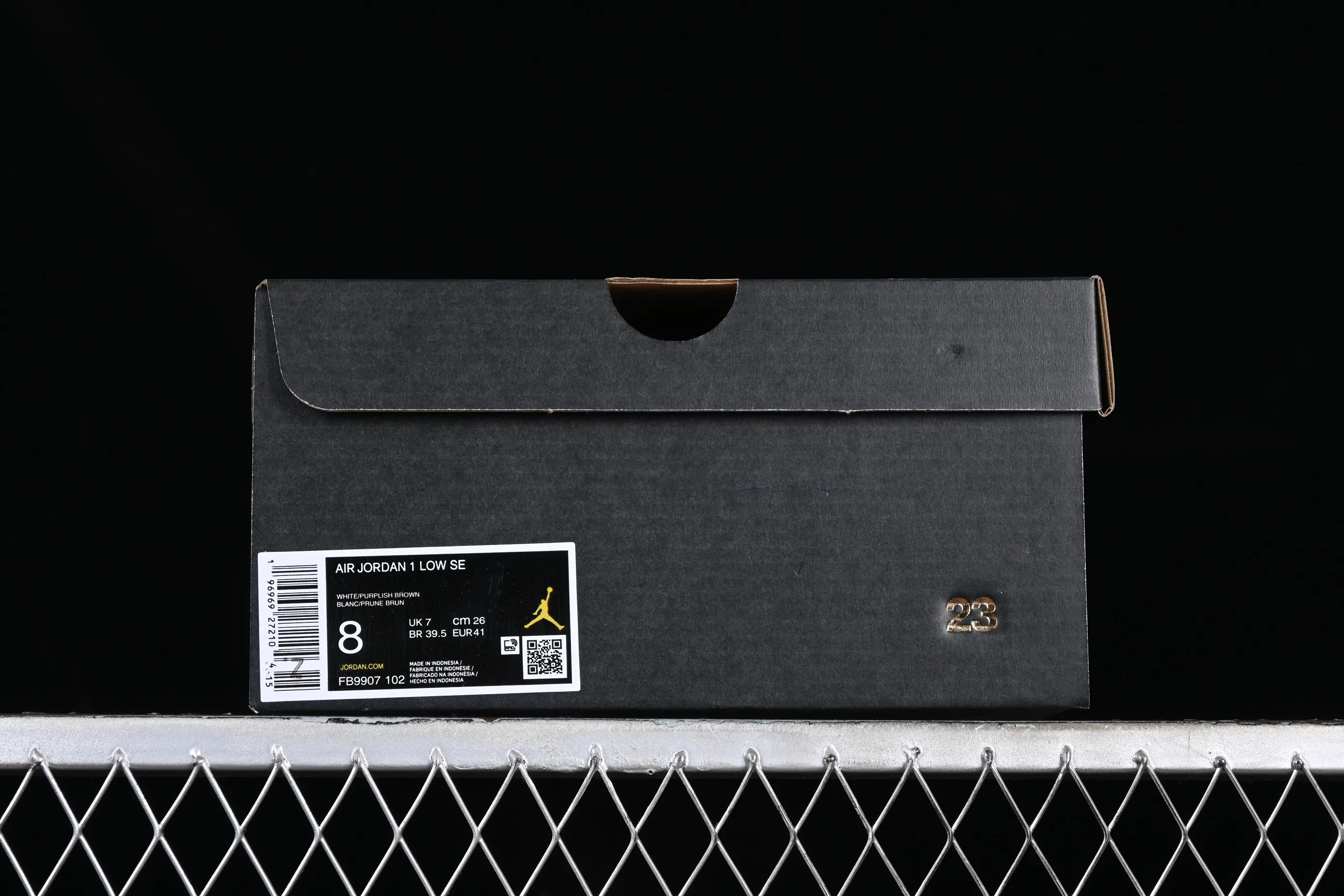 All categories Air Jordan Jordan series basketball shoes Air Jordan 1 Low Z version Air Jordan 1 Low SE AJ1 Joe 1 black and white low-top cultural casual sneakers FB9907-102
